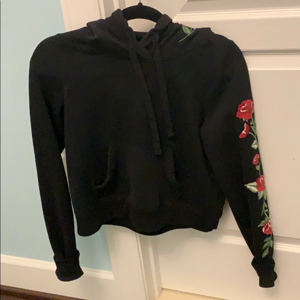 Cropped black Hollister hoodie